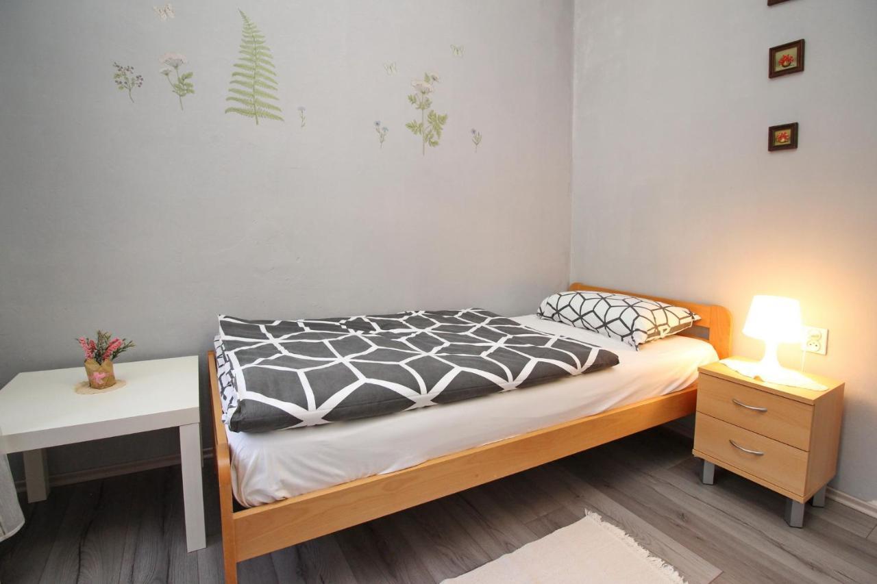Apartment Kalcic Baška Exterior foto